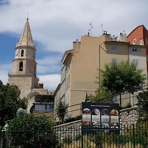 3* Apart Otel Residhotel Vieux Port