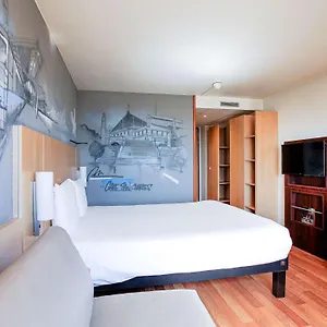 Ibis Centre Gare Saint Charles Μασσαλία